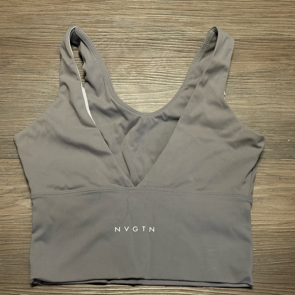 NVGTN cropped sports bar